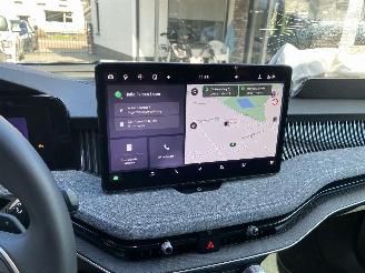 Skoda Superb Mild Hybrid 1.5 TSi MHEV Business Edition Automaat Kombi picture 16