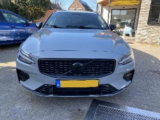 Volvo V-60 2.0 B4 Plus Bright Mild Hybrid picture 6