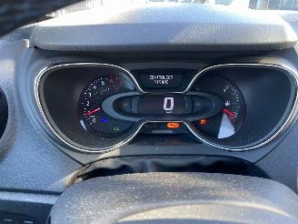 Renault Captur Auto is verkocht Version-S 1.3 150PK 4cil VASTE PRIJS picture 9