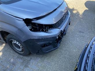 Peugeot Partner 1.5 BlueHDi 100 S&S L1 picture 35