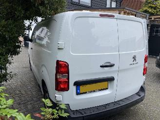 Peugeot Expert Carrier Koeling 1.5 BlueHDi 100 Standard Pro met motorschade picture 9