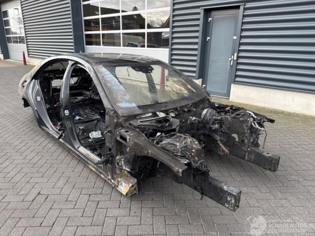 Mercedes S-klasse S AMG (W222), Sedan, 2013 / 2020 4.0 S-63 L AMG V8 Turbo 4-Matic+