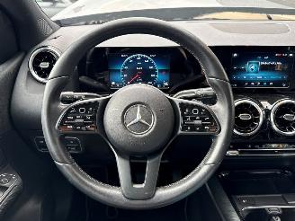 Mercedes B-klasse 1.3 B-180 Turbo 16V Hatchback  Benzine 1.332cc 100kW (136pk) FWD picture 14