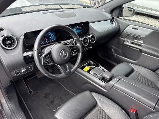 Mercedes B-klasse 1.3 B-180 Turbo 16V Hatchback  Benzine 1.332cc 100kW (136pk) FWD picture 13