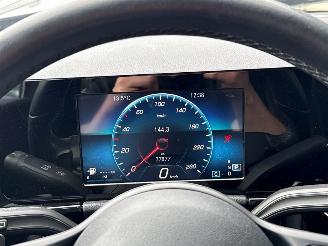 Mercedes B-klasse 1.3 B-180 Turbo 16V Hatchback  Benzine 1.332cc 100kW (136pk) FWD picture 15