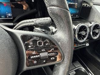 Mercedes B-klasse 1.3 B-180 Turbo 16V Hatchback  Benzine 1.332cc 100kW (136pk) FWD picture 21