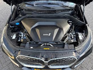 BMW iX1 225KW (306PK) haman kadon panoramadak picture 9