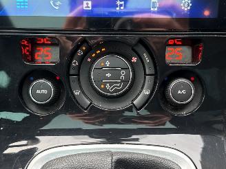 Peugeot 5008 1.6 THP 16V MPV  Benzine 1.598cc 115kW (156pk) FWD picture 22