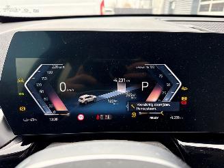 BMW iX1 XDrive30  67 kWh, camera, navigatie, trekhaak picture 17