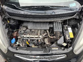 Kia Picanto 1.2 16V Hatchback  Benzine 1.248cc 63kW (86pk) FWD picture 23