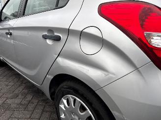 Hyundai I-20 1.2i 16V Hatchback  Benzine 1.248cc 57kW (77pk) FWD picture 23