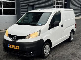 krockskadad bil bedrijf Nissan NV 200 1.5 dCi 90 Bestel  Diesel 1.461cc 66kW (90pk) FWD 2014/2
