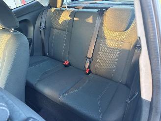 Ford Fiesta 1.25 16V Hatchback  Benzine 1.242cc 60kW (82pk) FWD picture 11