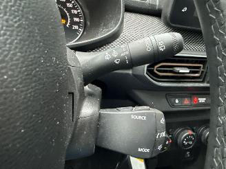 Dacia Sandero 1.0 TCe 90 12V Hatchback  Benzine 999cc 67kW (91pk) FWD picture 24