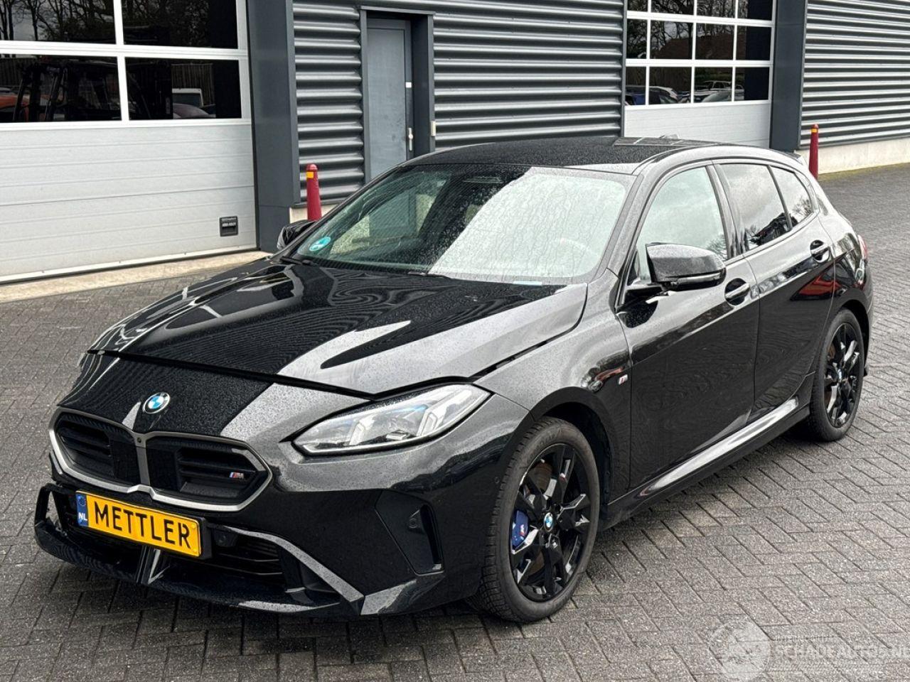 BMW 1-serie M135i xDrive 2.0 TwinPower 16V Hatchback  Benzine 1.998cc 221kW (300pk) 4x4