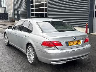 BMW 7-serie 760i 6.0 V12 48V Sedan 4Dr Benzine 5.972cc 327kW (445pk) RWD picture 3