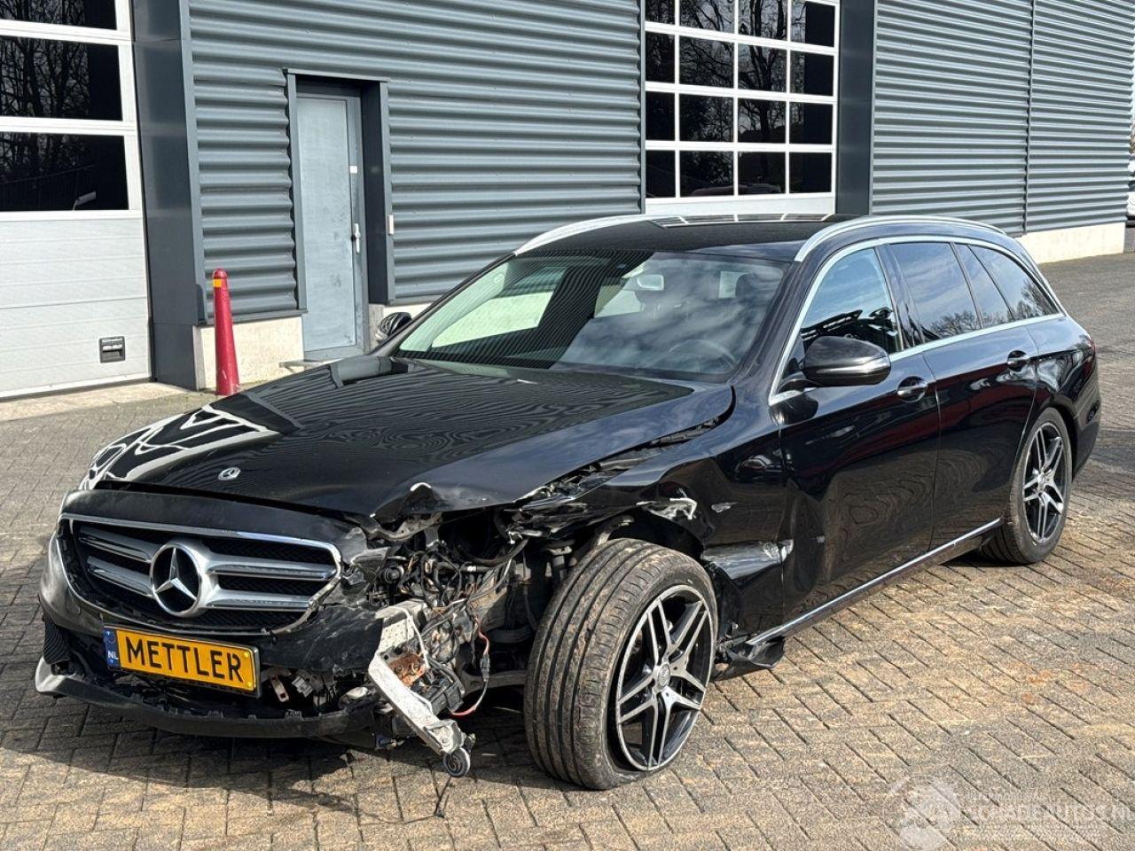 Mercedes E-klasse E-220d 2.0 Turbo 16V Combi/o  Diesel 1.950cc 143kW (194pk) RWD