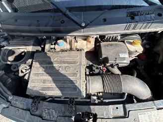 Iveco New daily L3H2 5 persoons Diesel 2.998cc 132kW (179pk) RWD picture 20