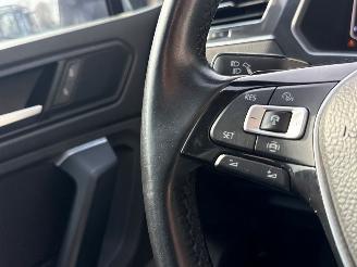 Volkswagen Tiguan R-line 1.5 TSI 16V Evo BlueMotion Technology SUV  Benzine 1.498cc 110kW (150pk) FWD picture 21