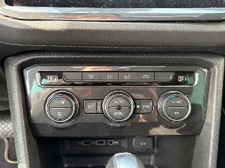 Volkswagen Tiguan R-line 1.5 TSI 16V Evo BlueMotion Technology SUV  Benzine 1.498cc 110kW (150pk) FWD picture 19