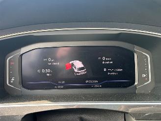 Volkswagen Tiguan R-line 1.5 TSI 16V Evo BlueMotion Technology SUV  Benzine 1.498cc 110kW (150pk) FWD picture 16