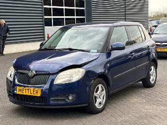 skadebil auto Skoda Fabia 1.2i 12V Hatchback 4Dr Benzine 1.198cc 51kW (69pk) FWD 2010/1