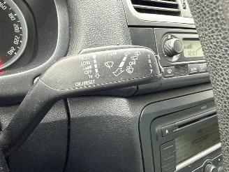 Skoda Fabia 1.2i 12V Hatchback 4Dr Benzine 1.198cc 51kW (69pk) FWD picture 19