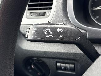 Skoda Fabia 1.2i 12V Hatchback 4Dr Benzine 1.198cc 51kW (69pk) FWD picture 18