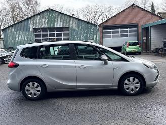 Opel Zafira TOURER 1.4 Turbo 16V Ecotec MPV  Benzine 1.364cc 103kW (140pk) FWD picture 6