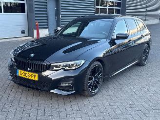 skadebil auto BMW 3-serie 330i 2.0 TwinPower Turbo 16V Combi/o  Benzine 1.998cc 190kW (258pk) RWD 2019/11