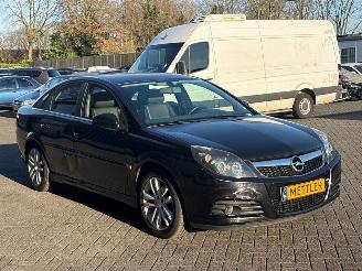 Opel Vectra 1.8 16V Hatchback 4Dr Benzine 1.799cc 90kW (122pk) FWD picture 7