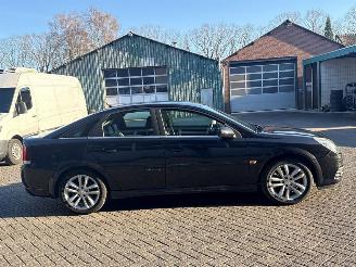 Opel Vectra 1.8 16V Hatchback 4Dr Benzine 1.799cc 90kW (122pk) FWD picture 6