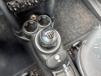 Mini Mini ONE 1.6 16V Hatchback  Benzine 1.598cc 66kW (90pk) FWD picture 16