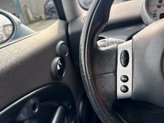 Mini Mini ONE 1.6 16V Hatchback  Benzine 1.598cc 66kW (90pk) FWD picture 12