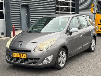  Renault Grand-scenic 1.4 16V TCe 130 MPV  Benzine 1.397cc 96kW (131pk) FWD 2009 2009/5