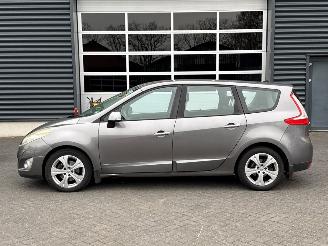 Renault Grand-scenic 1.4 16V TCe 130 MPV  Benzine 1.397cc 96kW (131pk) FWD 2009 picture 2