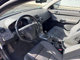 Volvo V-50 2.4 20V Combi/o  Benzine 2.435cc 103kW (140pk) FWD picture 11