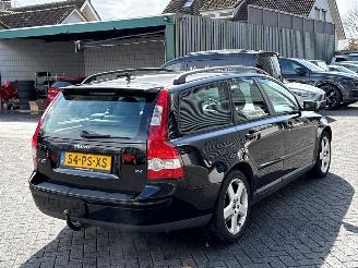 Volvo V-50 2.4 20V Combi/o  Benzine 2.435cc 103kW (140pk) FWD picture 5