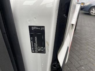 Volkswagen Crafter BE vangmuil schotel 2.0 TDI RWD CHC  Diesel 1.968cc 130kW (177pk) RWD picture 26