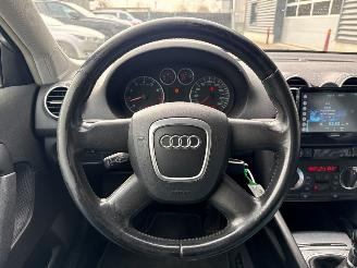 Audi A3 2.0 FSI 16V Hatchback 4Dr Benzine 1.984cc 110kW (150pk) FWD picture 12