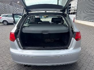 Audi A3 2.0 FSI 16V Hatchback 4Dr Benzine 1.984cc 110kW (150pk) FWD picture 9