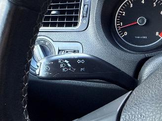 Volkswagen Polo 1.4 16V Hatchback  Benzine 1.390cc 63kW (86pk) FWD picture 18