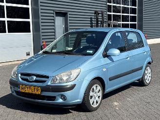 Schadeauto Hyundai Getz 1.4i 16V Hatchback  Benzine 1.399cc 71kW (97pk) FWD 2007/2