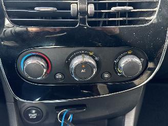 Renault Clio 0.9 Energy TCE 90 12V Hatchback 4Dr Benzine 898cc 66kW (90pk) FWD picture 16