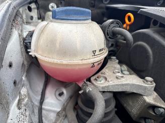 Skoda Fabia 1.4i 16V Combi/o 4Dr Benzine 1.390cc 55kW (75pk) FWD picture 20