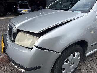 Skoda Fabia 1.4i 16V Combi/o 4Dr Benzine 1.390cc 55kW (75pk) FWD picture 19