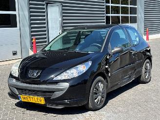 krockskadad bil auto Peugeot 206+ 1.1 Hatchback  Benzine 1.124cc 44kW (60pk) FWD 2011/3
