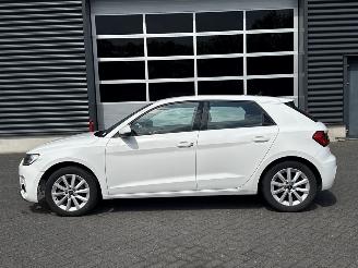 Audi A1 1.0 30 TFSI 12V Hatchback 4Dr Benzine 999cc 85kW (116pk) FWD picture 2