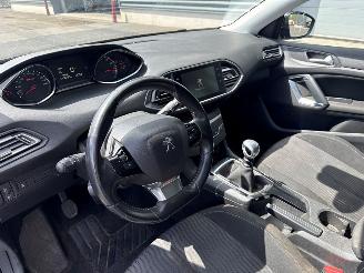 Peugeot 308 1.6 16V THP Hatchback 4Dr Benzine 1.598cc 92kW (125pk) FWD picture 12