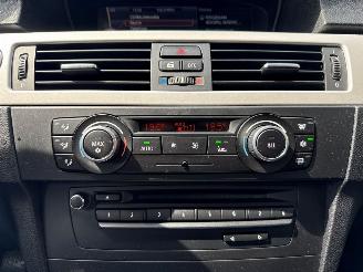 BMW 3-serie M pakket 325i 24V Combi/o  Benzine 2.979cc 160kW (218pk) RWD picture 16